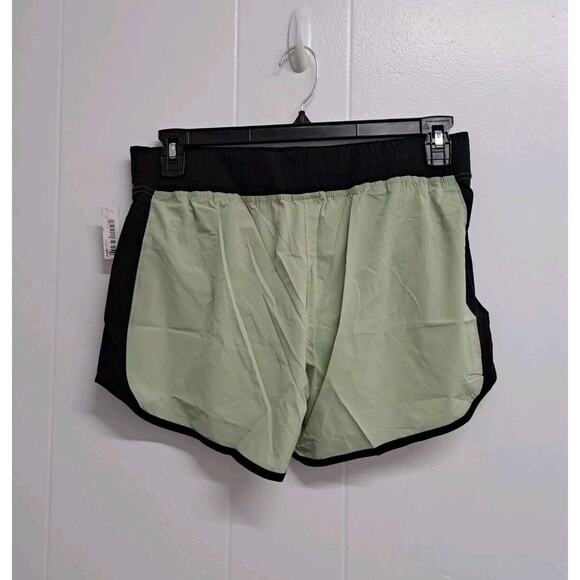 Amazon Essentials Women's 4" Stretch Woven Running Short‎ Size M - Picture 4 of 12